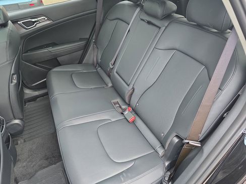 New 2026 Kia Sportage EX image 16