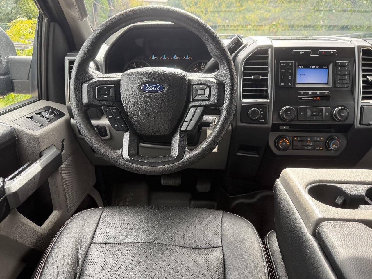 Used 2018 Ford F150 XLT AWD/4WD image 9