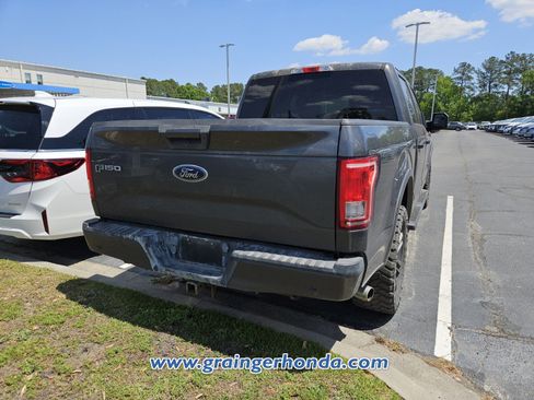 Used 2017 Ford F150 XLT w/ Equipment Group 302A Luxury image 8