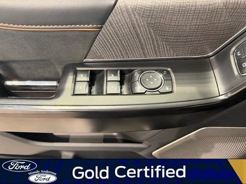 Certified 2022 Ford F150 Platinum w/ Equipment Group 701A High image 23