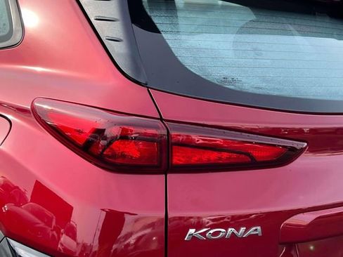 Certified 2023 Hyundai Kona SE image 11