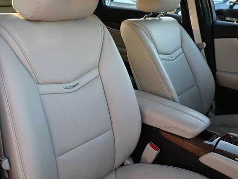 Used 2019 Cadillac XTS Luxury w/ Driver Awareness Package image 38