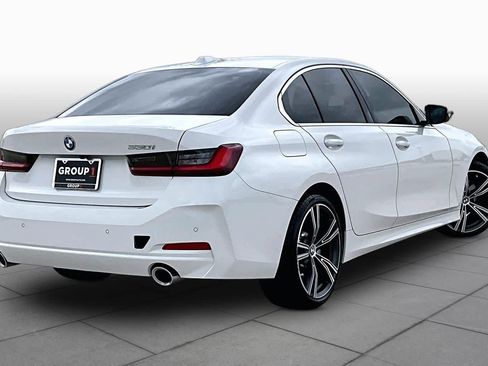 Used 2024 BMW 330i Sedan w/ Premium Package RWD image 12
