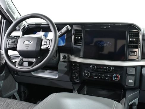 New 2026 Ford F350 XLT w/ XLT Premium Package AWD/4WD image 8