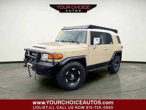 Used 2012 Toyota FJ Cruiser 4WD w/ Upgrade Pkg image 1