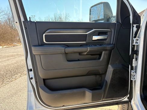Used 2025 RAM 2500 Big Horn image 21