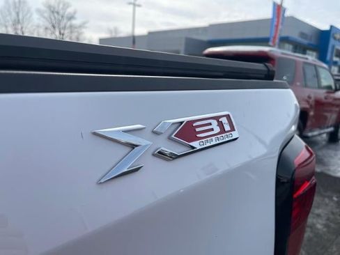 Used 2025 GMC Sierra 1500 Pro w/ Pro Value Package image 19