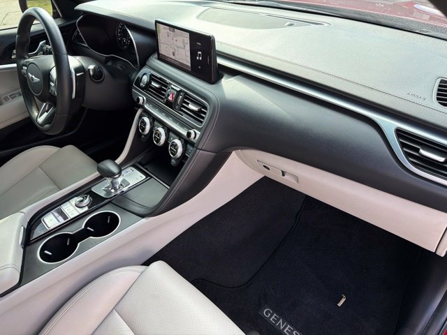 Used 2023 Genesis G70 2.0T AWD/4WD image 11
