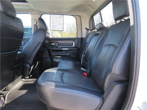 Used 2018 RAM 2500 Laramie w/ Off Road Package image 8