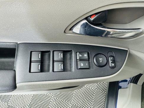 Used 2016 Honda Odyssey SE image 7