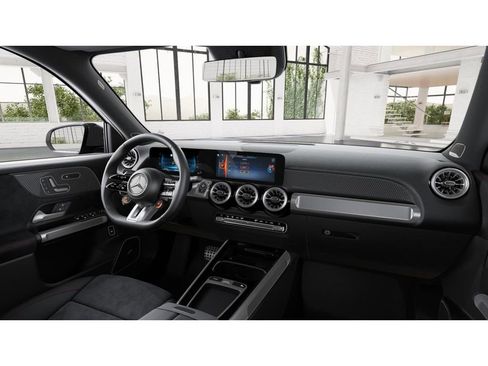 New 2026 Mercedes-Benz GLB 35 AMG 4MATIC image 6