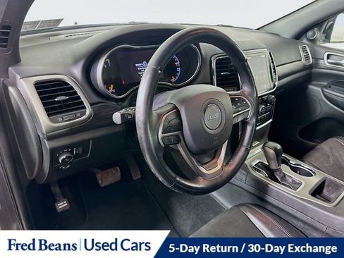 Used 2020 Jeep Grand Cherokee Altitude image 11