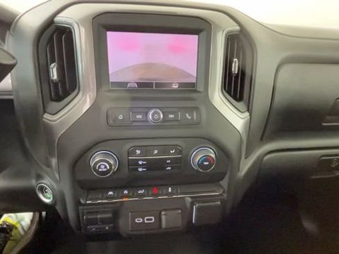 Used 2023 Chevrolet Silverado 1500 Custom w/ Rally Edition AWD/4WD image 32