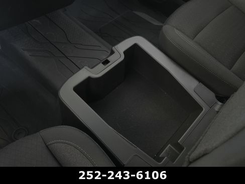 Used 2023 Chevrolet Silverado 1500 LT w/ Protection Package AWD/4WD image 14