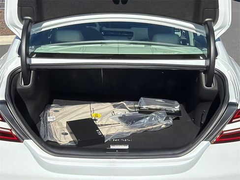 New 2026 Genesis G70 2.5T Prestige image 18