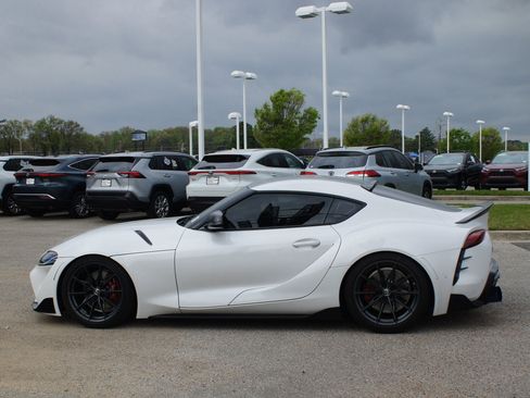 Used 2023 Toyota Supra Premium w/ Driver Assist Package image 5