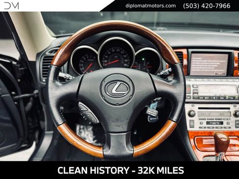 Used 2002 Lexus SC 430 Convertible RWD image 24