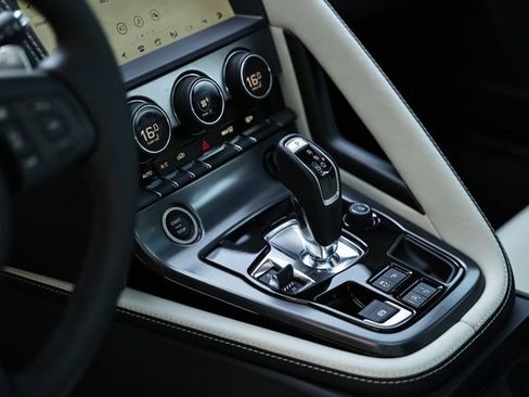 New 2024 Jaguar F-TYPE R image 15