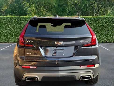 Used 2022 Cadillac XT4 Premium Luxury w/ Enhanced Visibility Package image 8