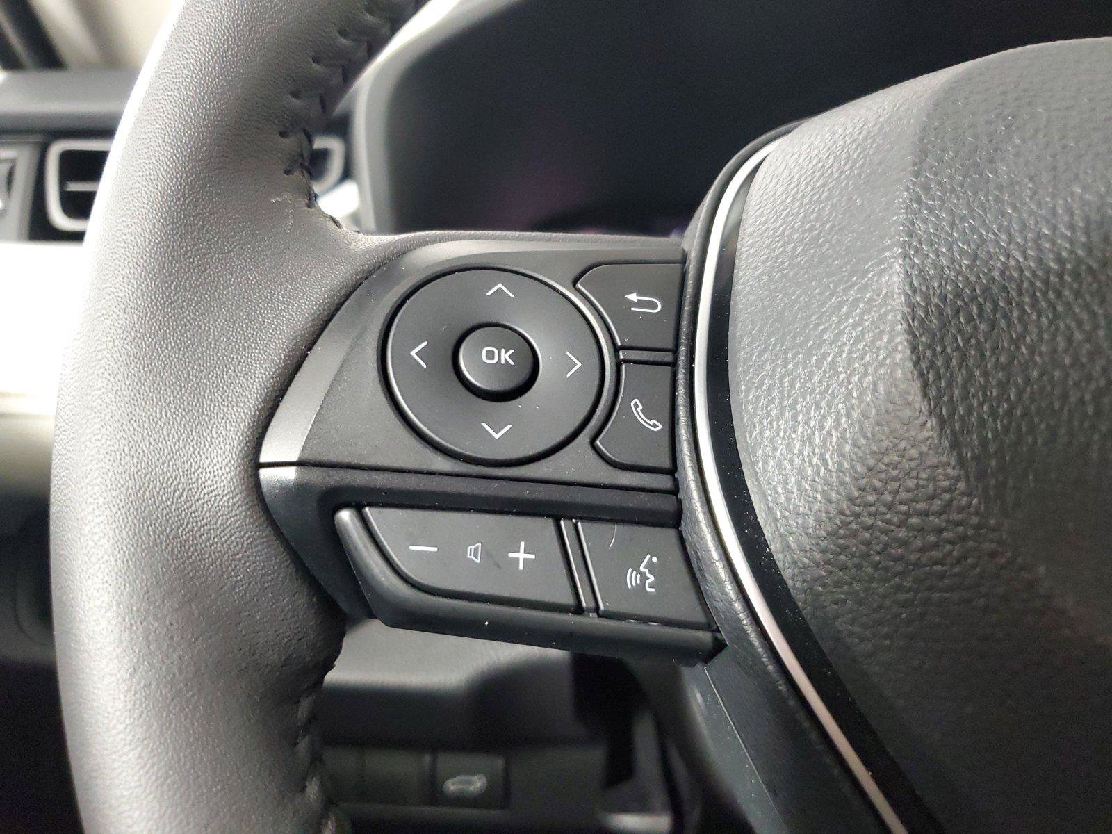 Used 2025 Toyota RAV4 XLE Premium FWD image 25