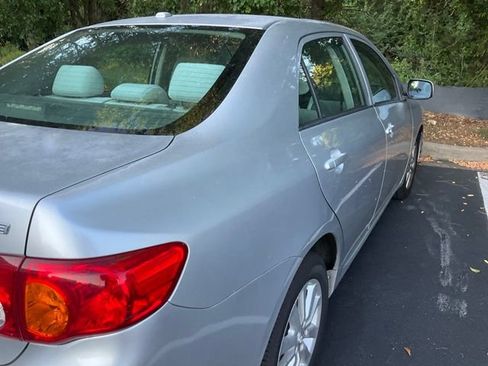Used 2009 Toyota Corolla LE FWD image 5