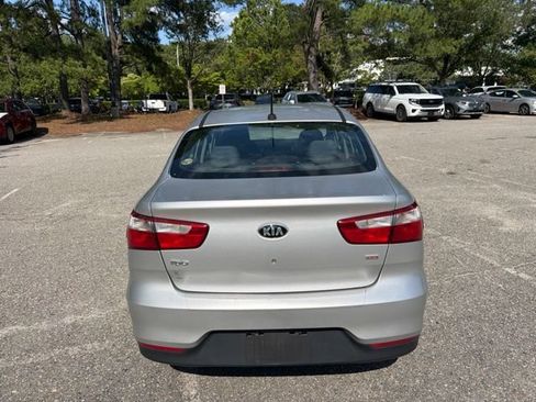 Used 2017 Kia Rio LX FWD image 4