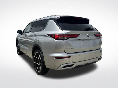 Used 2024 Mitsubishi Outlander SEL FWD image 8
