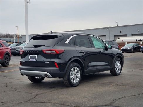 Used 2023 Ford Escape Active w/ Tech Pack #2 image 3