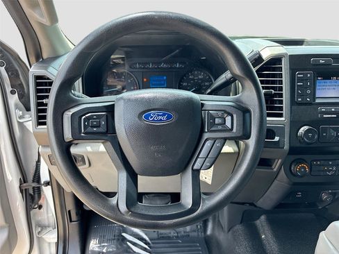 Used 2020 Ford F350 XL RWD image 11