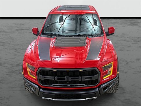 Used 2018 Ford F150 Raptor w/ Equipment Group 802A Luxury image 6