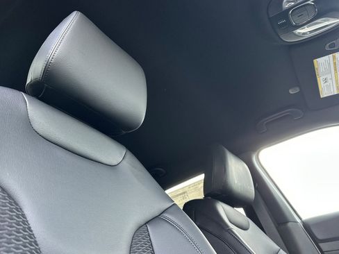 New 2026 Jeep Compass Latitude image 21