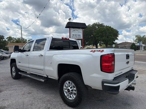 Used 2018 Chevrolet Silverado 3500 High Country w/ Duramax Plus Package AWD/4WD image 8