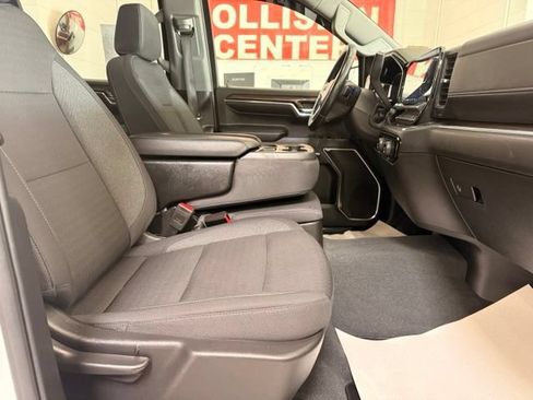 Used 2023 Chevrolet Silverado 1500 RST AWD/4WD image 28