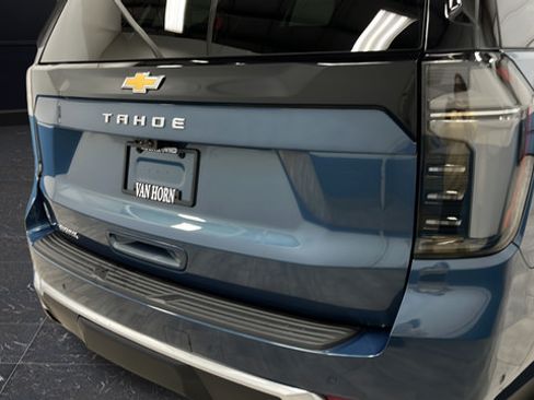 Used 2025 Chevrolet Tahoe High Country AWD/4WD image 42