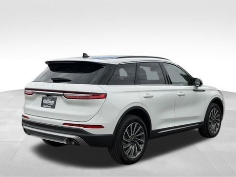Used 2025 Lincoln Corsair Reserve AWD/4WD image 7