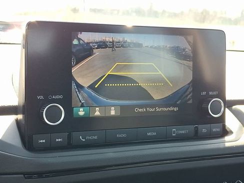 Certified 2023 Honda Accord EX image 14