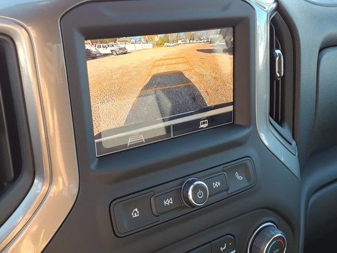 Used 2025 Chevrolet Silverado 3500 W/T image 22