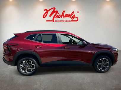 Used 2025 Chevrolet Trax LT w/ LT Convenience Package