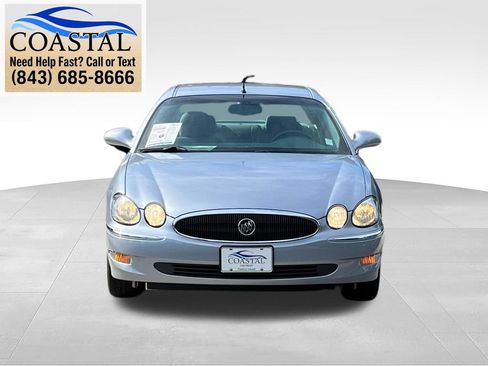 Used 2005 Buick LaCrosse CXL w/ Gold Convenience Package FWD image 2