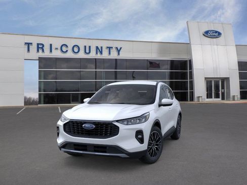 New 2026 Ford Escape SE FWD image 2