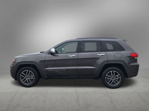 Used 2019 Jeep Grand Cherokee Limited w/ Luxury Group II image 3