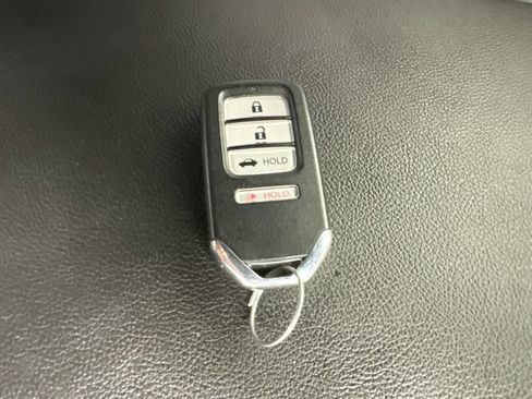 Used 2021 Honda Accord Sport image 39