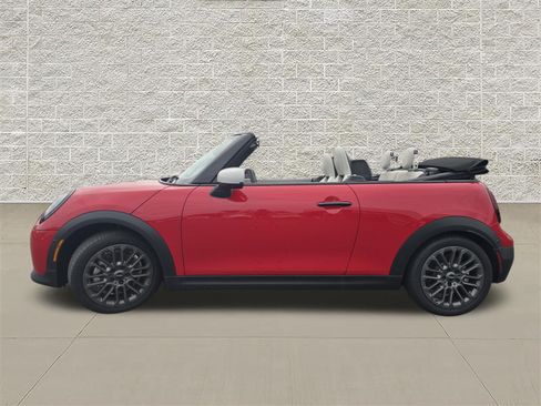 Used 2025 MINI Cooper S FWD image 4