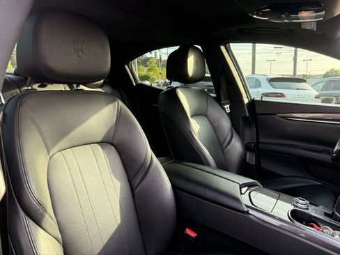 Used 2018 Maserati Ghibli RWD image 37