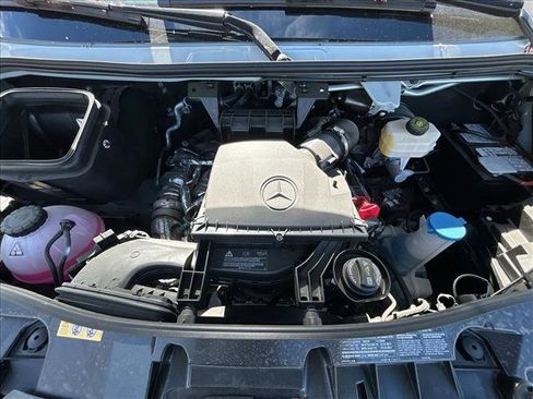 Used 2026 Mercedes-Benz Sprinter 2500 image 17