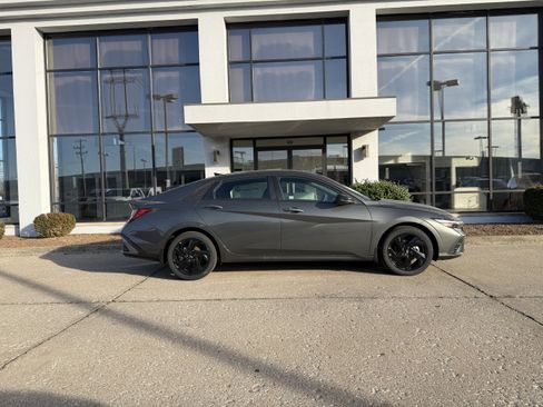New 2026 Hyundai Elantra Sport FWD image 3