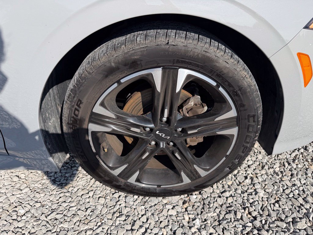Used 2022 Kia K5 GT-Line FWD image 29