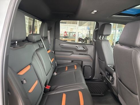 Used 2025 GMC Sierra 1500 AT4 w/ AT4 Premium Package image 35