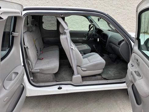 Used 2005 Toyota Tundra SR5 image 12
