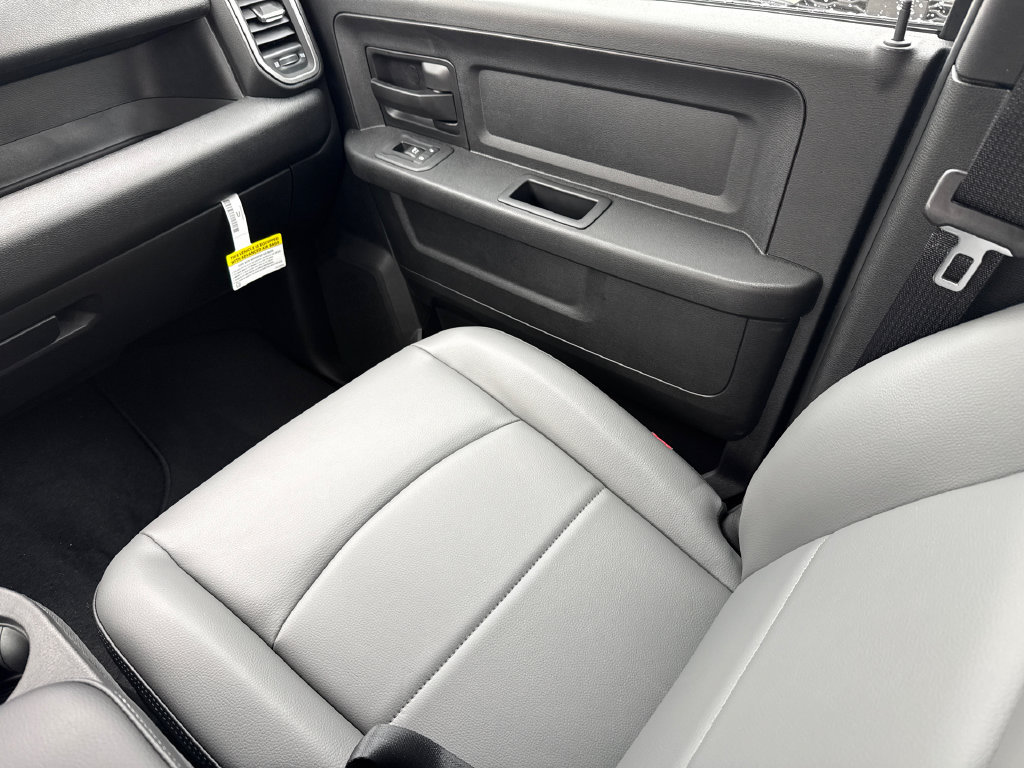 New 2026 RAM 2500 Tradesman AWD/4WD image 16